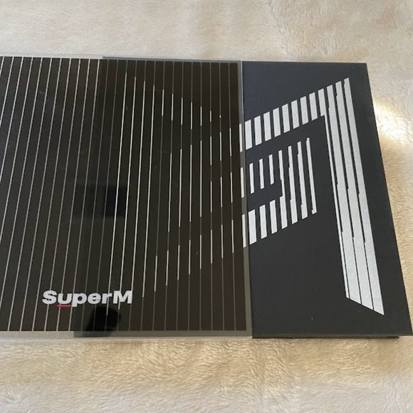 SuperM Debut KPop Album w/ Photo Book, Photo Cards, CD - Picture 2 of 6